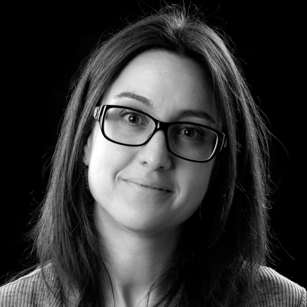 Irene MitsasAssistentin Verwaltung